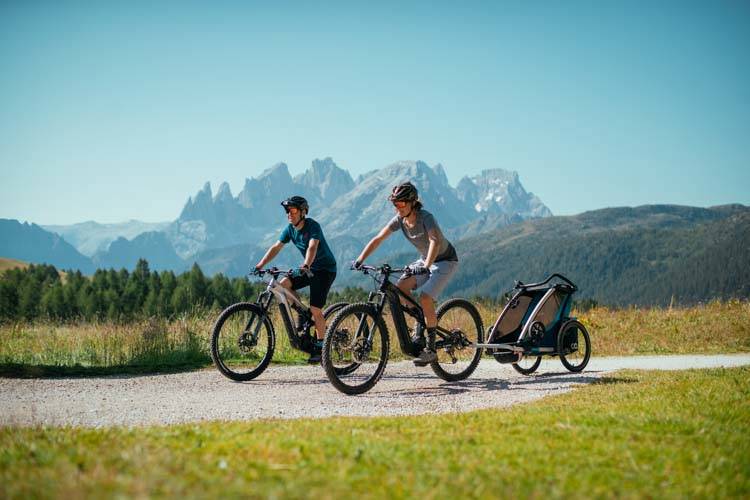 Gipfelbiker E-Bikes Ausflug mit der Familie
